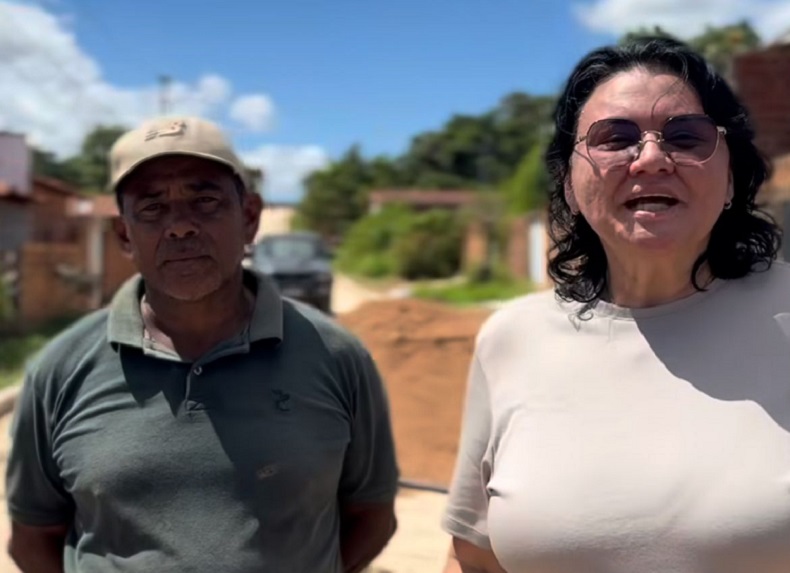 Prefeita Jôve Oliveira confere as obras (Divulgação)