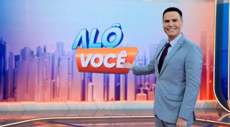 O salário milionário de Luiz Bacci no SBT vai te deixar de boca aberta