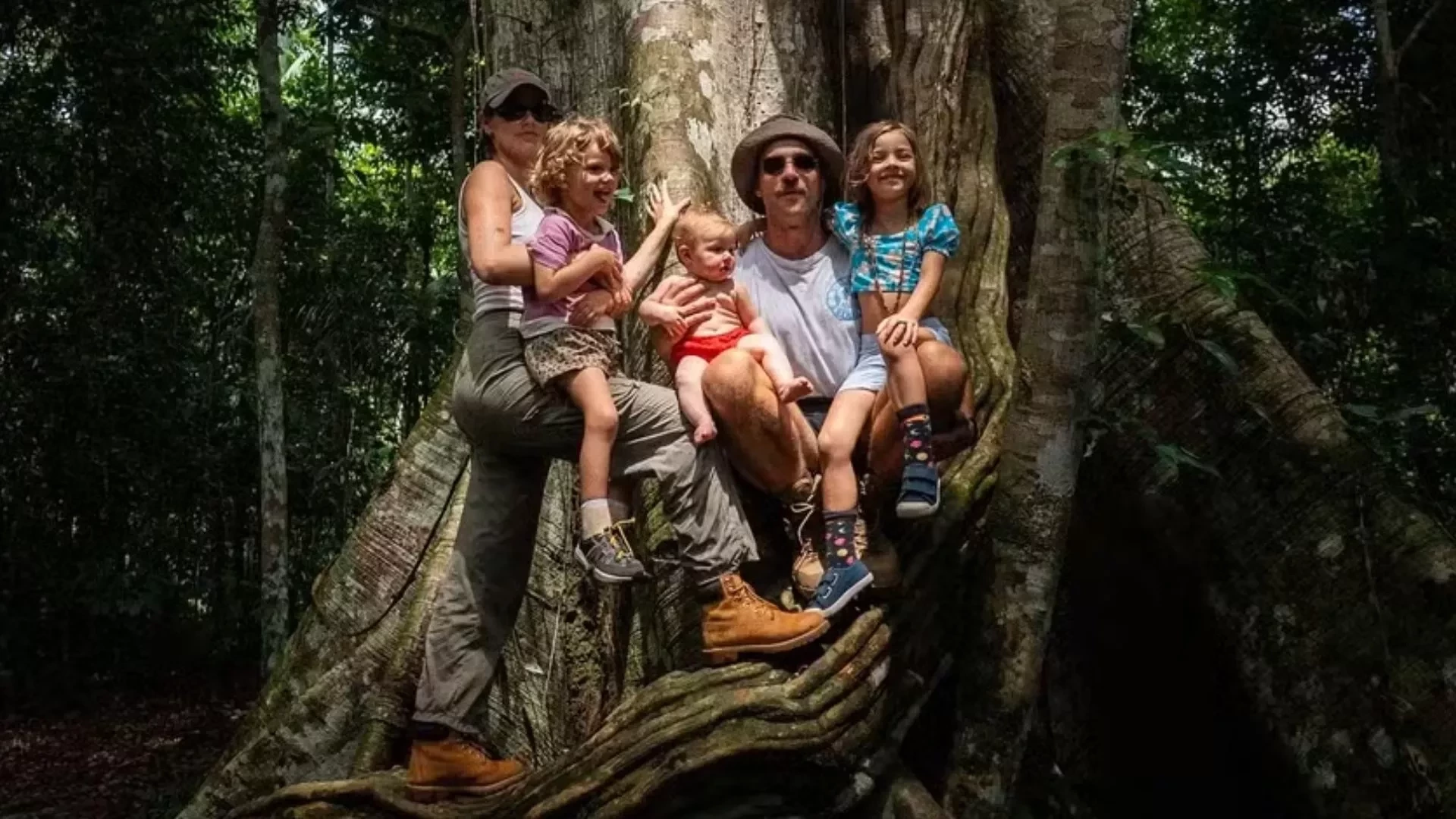 Famosos que, assim como Rihanna, tiveram uma gestação atrás da outra - imagem 129878