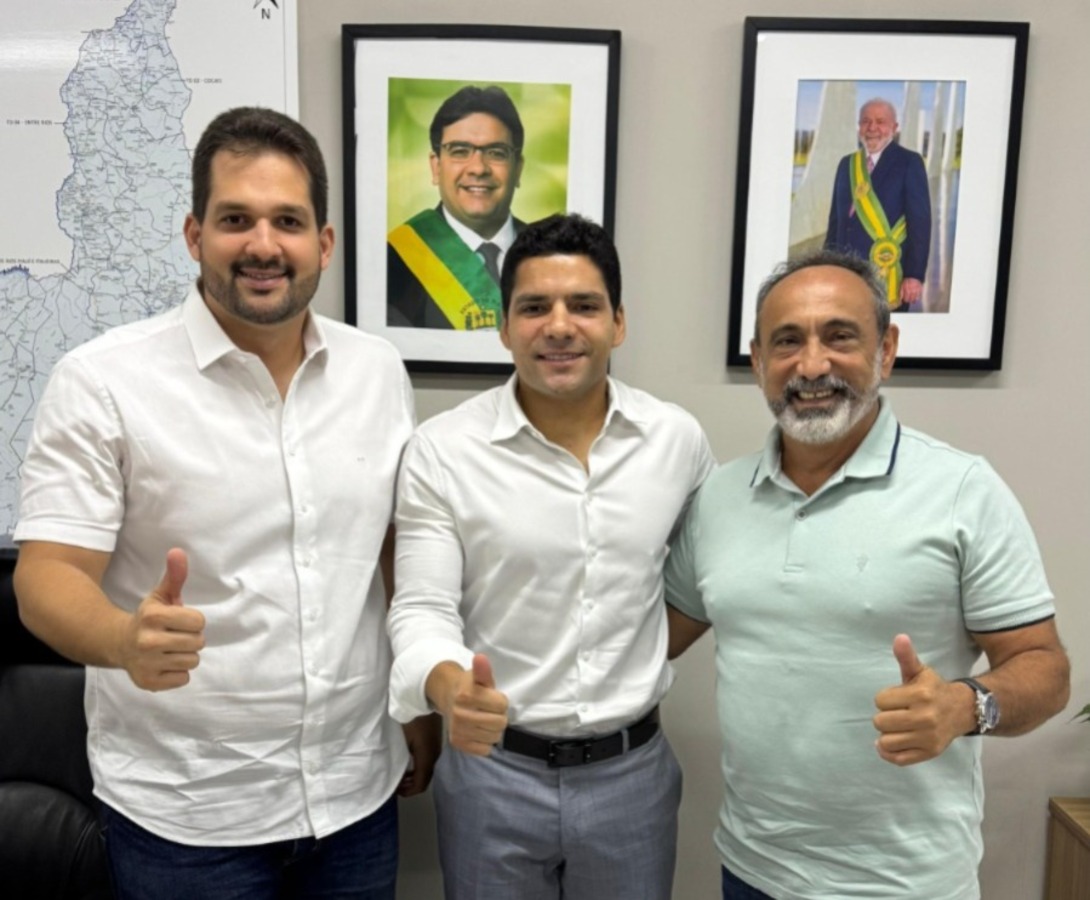 Erivaldo Lopes se reúne com diretor do DER-PI para discutir melhorias na infraestrutura de Santo Antônio de Lisboa