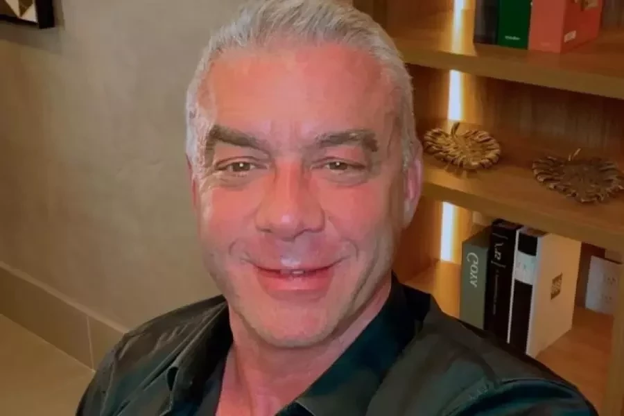 Alexandre Correa tem R$ 34 mil bloqueados após descumprir decisão judicial 