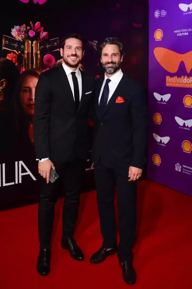 Você sabia que esses 5 atores são casados com outros homens? - imagem 130852