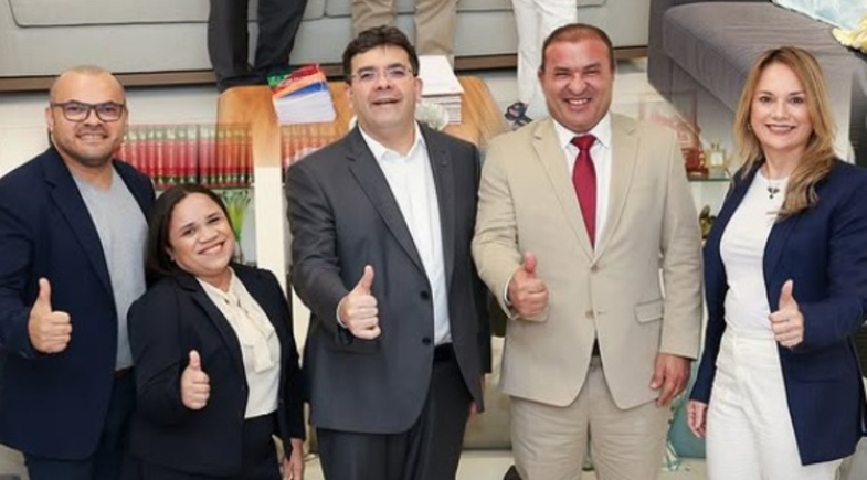 Prefeito de Curimatá se reúne com governador Rafael Fonteles em busca de investimentos