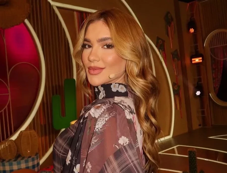 Internauta detona assessoria de Virginia: “Zero profissionalismo”