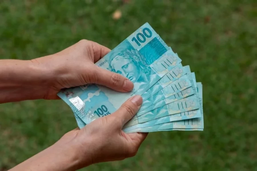 Esses 3 signos vão ser tocados pela sorte e dinheiro no mês de junho