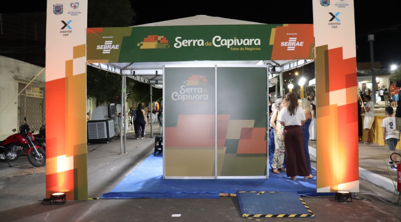 Primeira noite da 'Ópera da Cidade' encanta público e movimenta São Raimundo Nonato