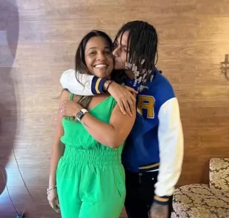 Mãe de Oruam desabafa após prisão do rapper: “Quem nunca errou?”
