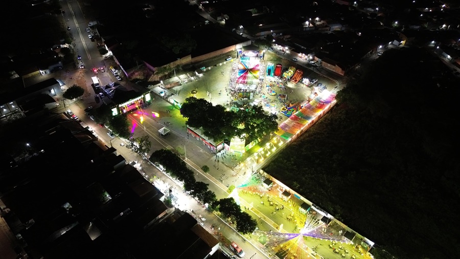 Confira como foi a segunda noite do São João da Esperança em Esperantina - Imagem 10