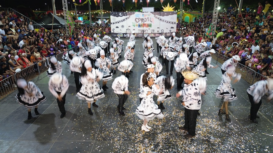 Confira como foi a segunda noite do São João da Esperança em Esperantina - Imagem 4