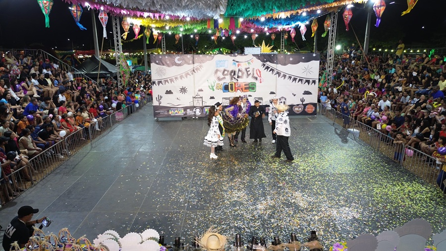 Confira como foi a segunda noite do São João da Esperança em Esperantina - Imagem 12