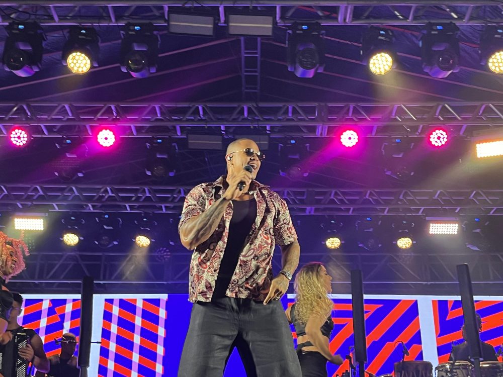 Léo Santana no Urufolia 2025 - Foto: Eliaquim de Paula/Meionews.com