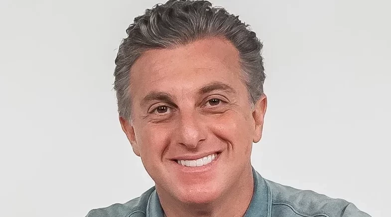 Luciano Huck diz que não fará harmonização no nariz: ''É o meu charme''