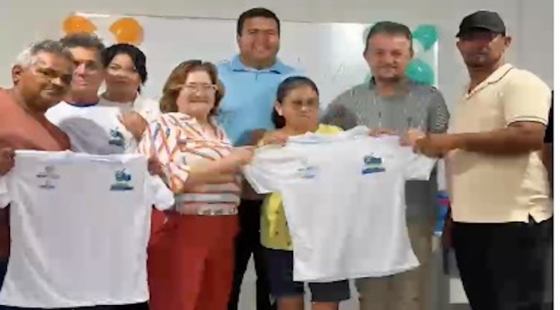 Prefeitura entrega sala de aula da EJA exclusiva para garis e reforça compromisso com a educação