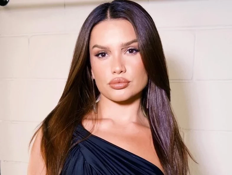 Juliette revela que sobrinho de 17 anos está internado com problema no coração