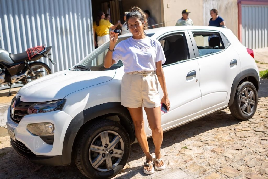 Ganhadores do sorteio de aniversário de Parnaíba se emocionam com recebimento de prêmios - Imagem 1
