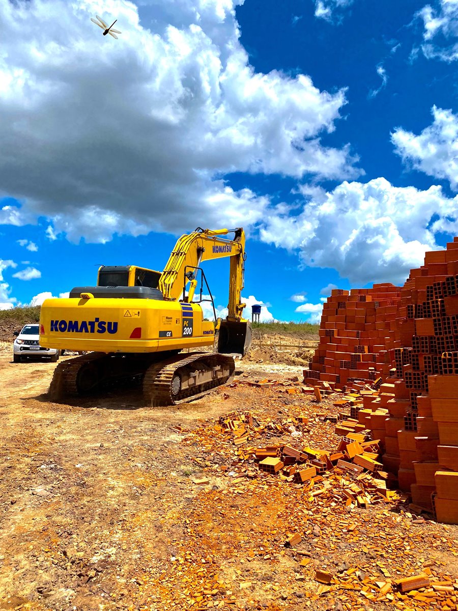 Vice-governador Themístocles Filho e deputado Marcos Aurélio visitam obras do IFPI em Esperantina - Imagem 12