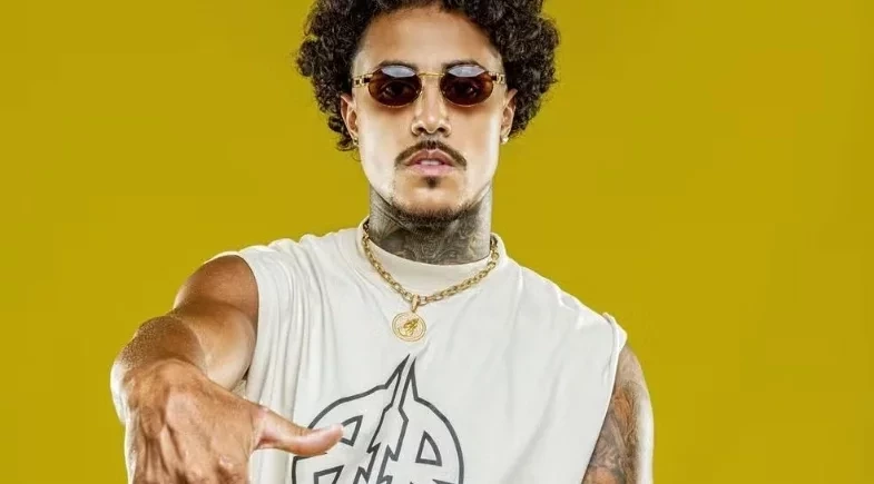 MC Livinho faz tratamento a laser para cicatrizar perfuração no pulmão