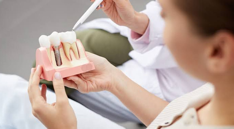 Prefeitura de José de Freitas realiza triagem para pacientes de implantes dentários