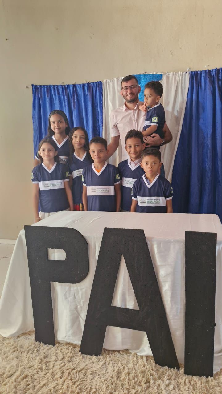 Escola Sinobelino Pinas de Carvalho realiza evento em homenagem ao Dia dos Pais - Imagem 1