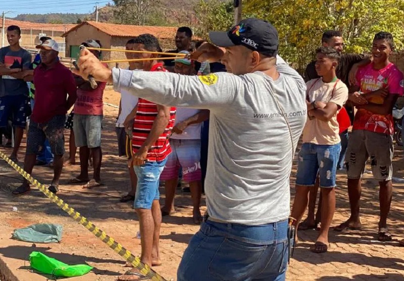 Secretaria de Esportes, Lazer e Cultura faz torneio de Estilingue na comunidade Saquinho - Imagem 1