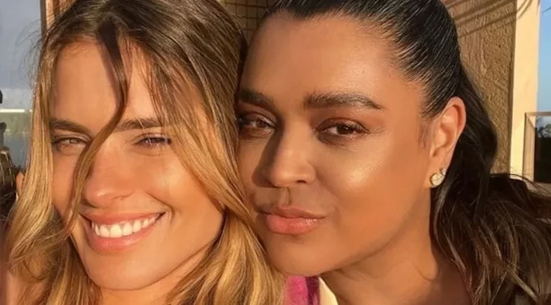 Carolina Dieckmmann celebra aniversário de Preta Gil: ''Lágrimas têm gosto de afeto''