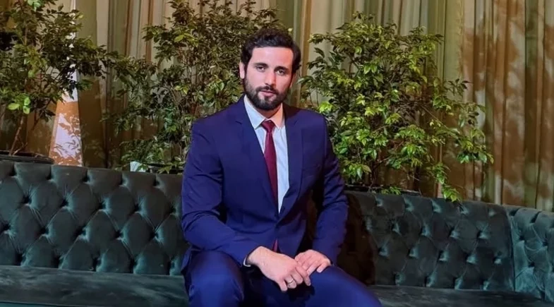 Ex-BBB Matteus Amaral exibe resultado de rinoplastia nas redes sociais; foto!