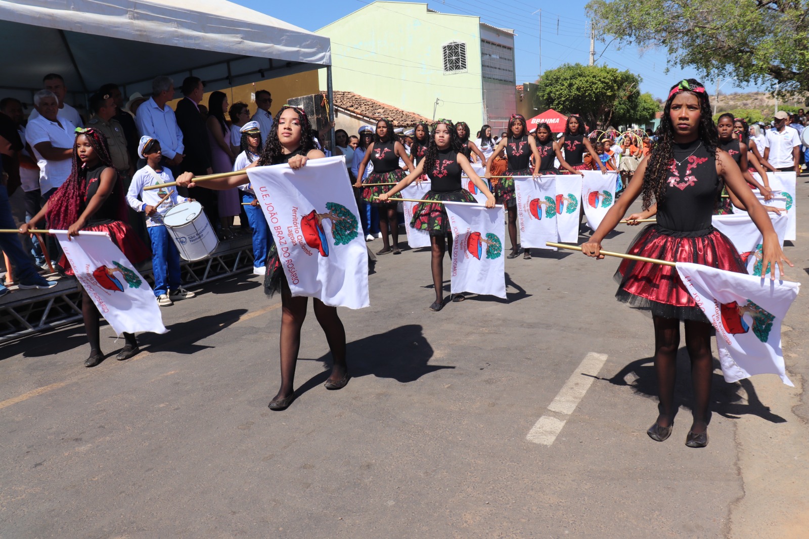Quilombo Lagoas faz história com primeiro Desfile Cívico no povoado São Vitor - Imagem 4