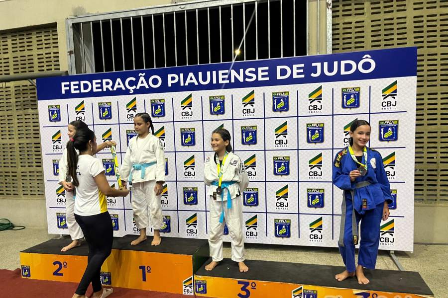 Judoca mulatense conquista bronze no Campeonato Piauiense Sub-11 e Sênior - Imagem 4