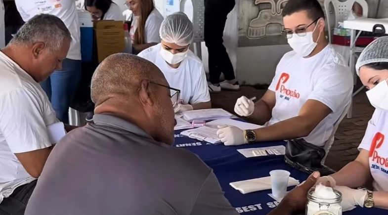 Prefeitura de Marcolândia promove ação em serviços de saúde para caminhoneiros