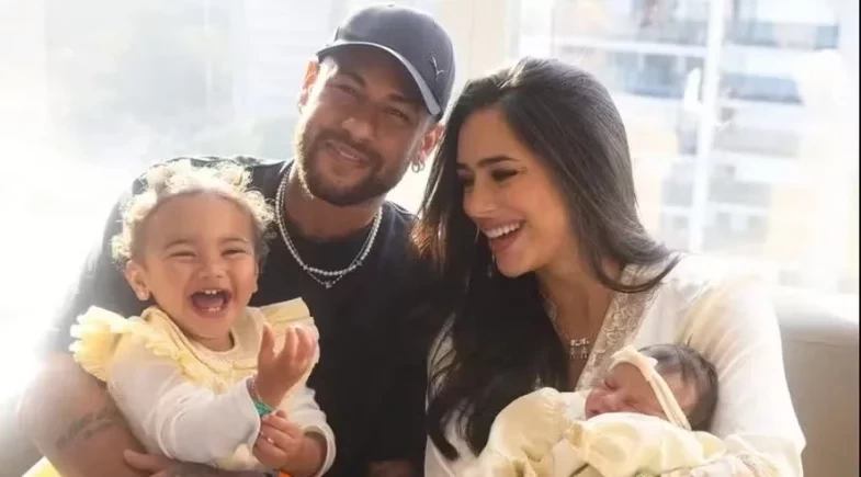Neymar e Bruna Biancardi exigem termo de confidencialidade para contratar babás