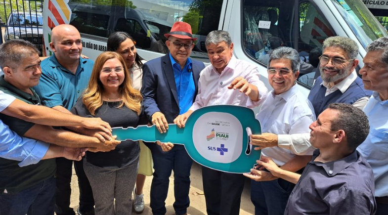 São João do Arraial recebe Van Adaptada para pacientes com deficiência