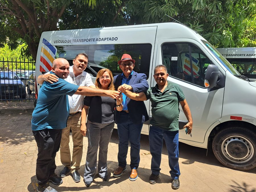 São João do Arraial recebe Van Adaptada para pacientes com deficiência - Imagem 10