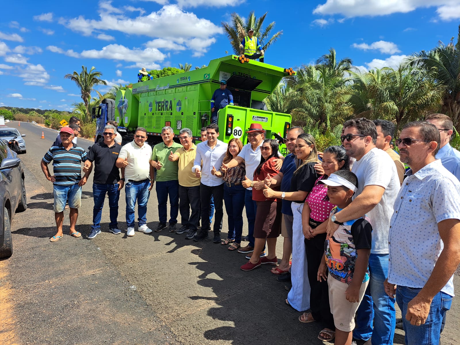 Prefeito Abdoral Melo acompanha visita técnica do Diretor do DER em estrada que liga São João a Matias Olímpio - Imagem 4