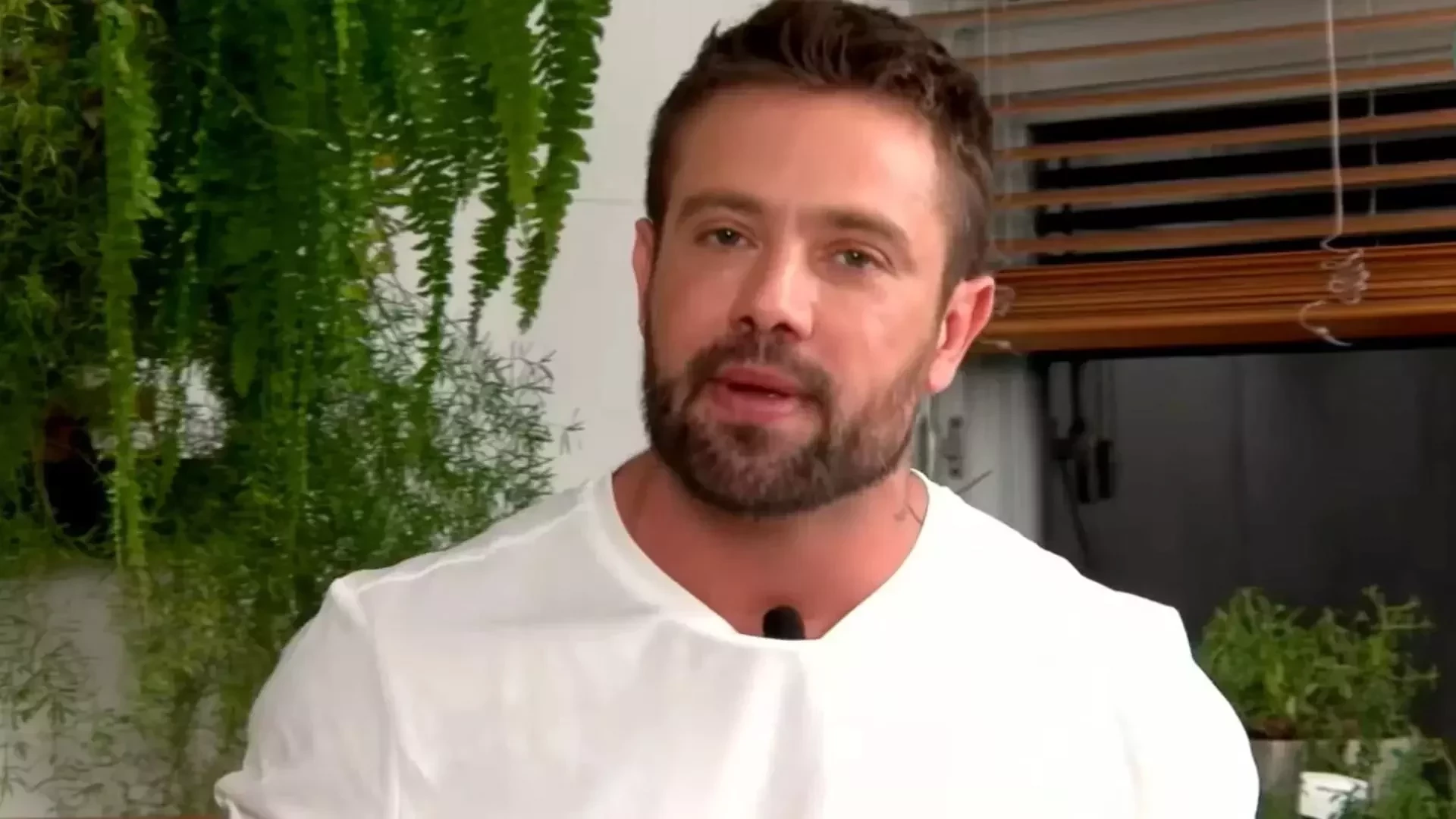 Esses famosos já falaram abertamente sobre luta contra o vício; tem ex-Malhação na lista! - imagem 133157