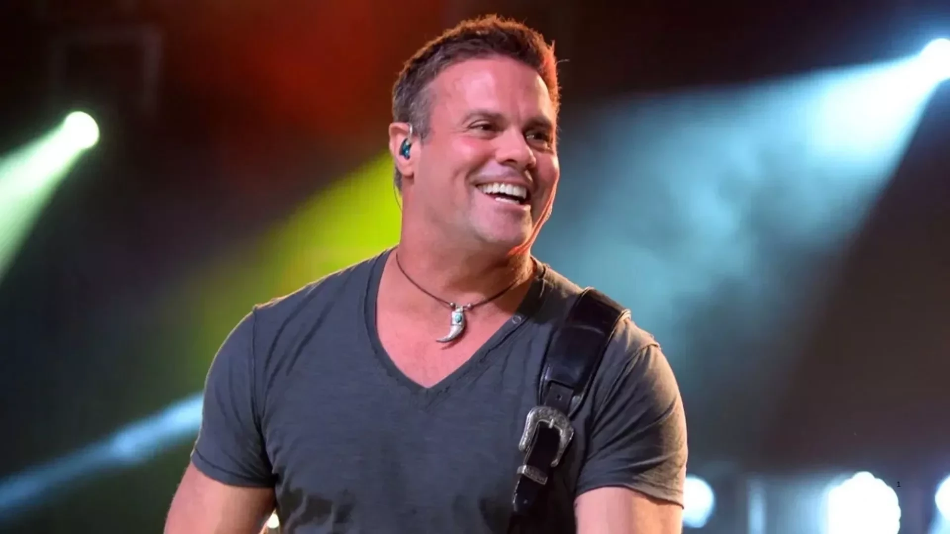 5 famosos que morreram em acidente de helicóptero; uma tinha 20 anos! - imagem 133902