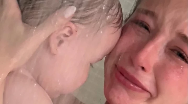 Duda Reis compartilha momento emocionante com a filha: “A maternidade atravessa a gente!”