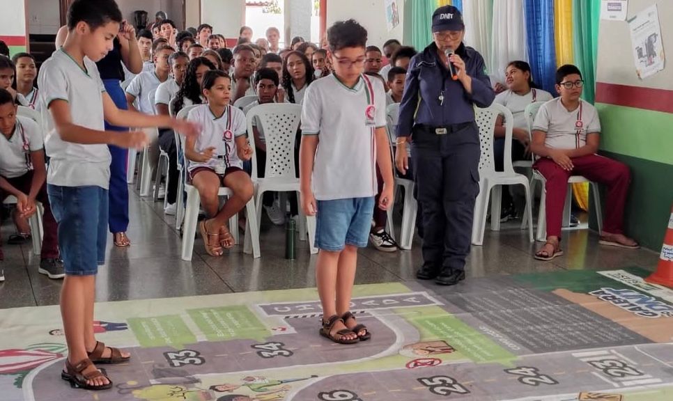 Atividade educativa sobre o trânsito - Foto: Secretaria Municipal de Educação de Ipiranga do Piauí