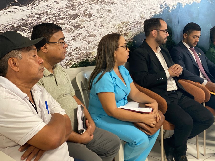 Prefeitura de Esperantina cobra solução definitiva da Águas do Piauí para problema hídrico - Imagem 5