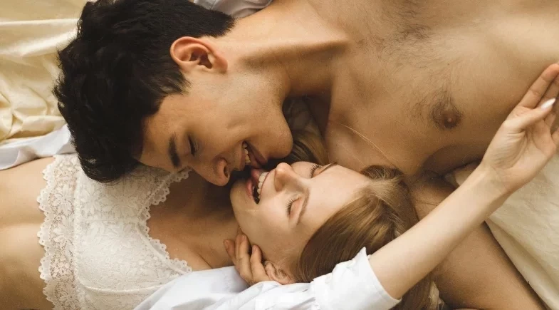 5 maneiras de explorar o sexo sem penetração que você precisa aprender