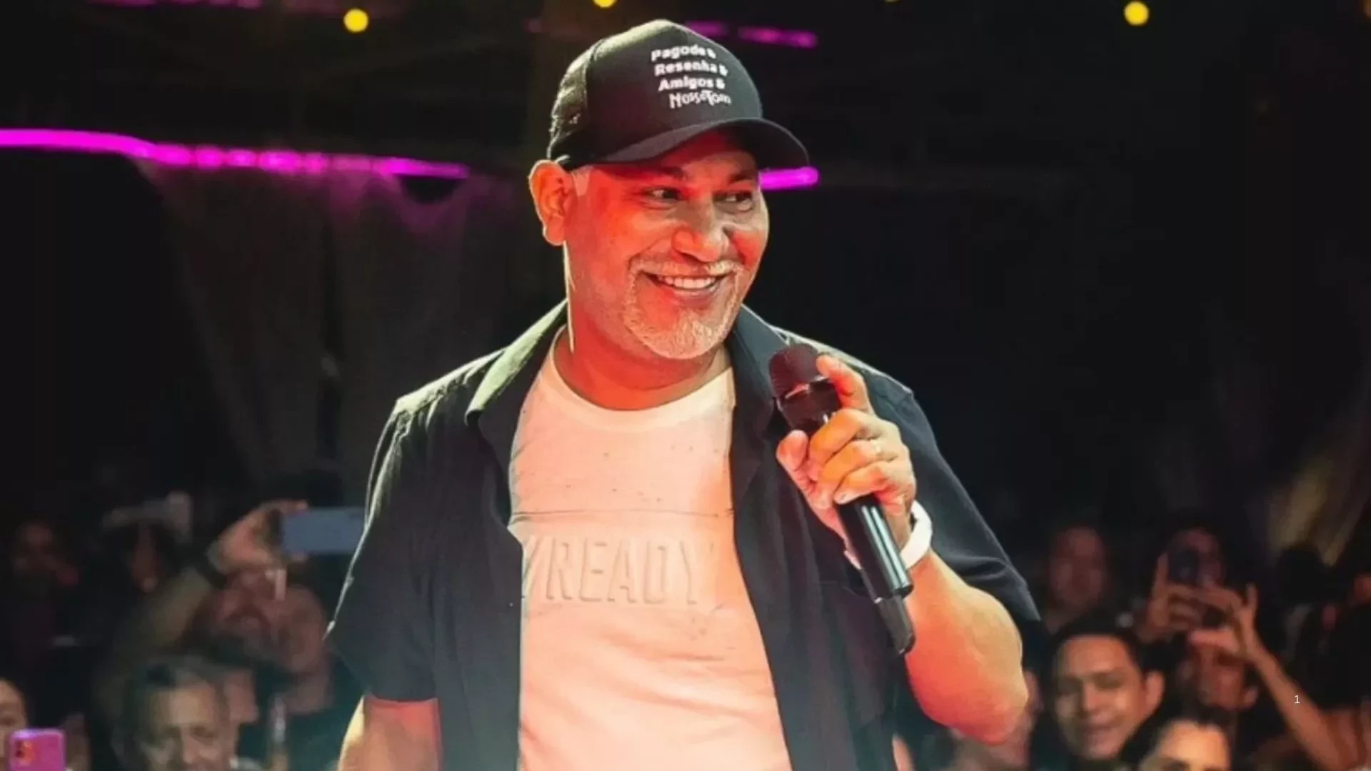 Cantor Chrigor é internado em São Paulo e pausa agenda de shows 