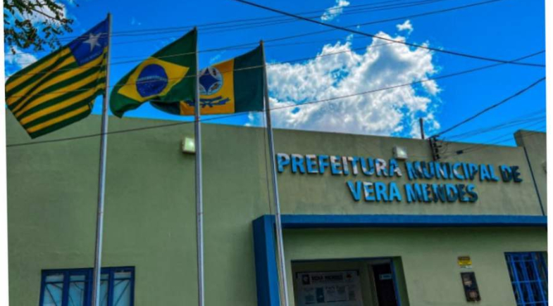  Vera Mendes sanciona Lei de Valorização Profissional do Magistério por Resultado