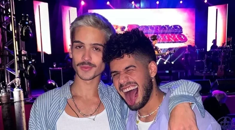 João Guilherme e Zé Felipe mostram carinho em chamada de vídeo no Réveillon
