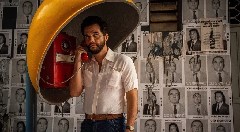 “O Agente Secreto” e Wagner Moura concorrem hoje ao Globo de Ouro