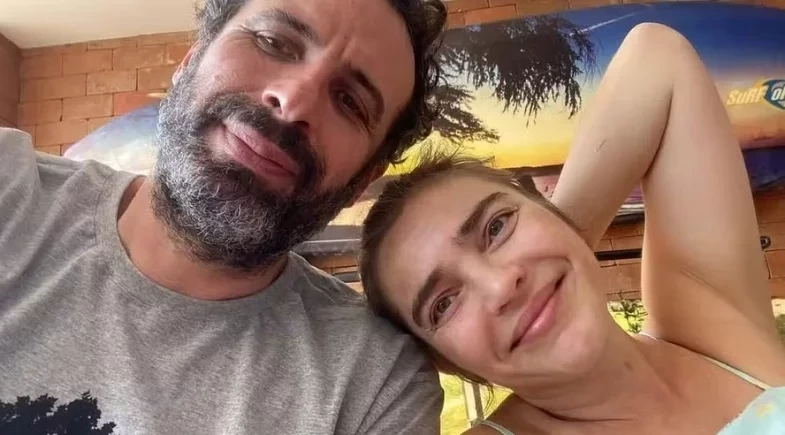 Marido de Titina Medeiros revela como foram os últimos dias da atriz: “De mãos dadas comigo”