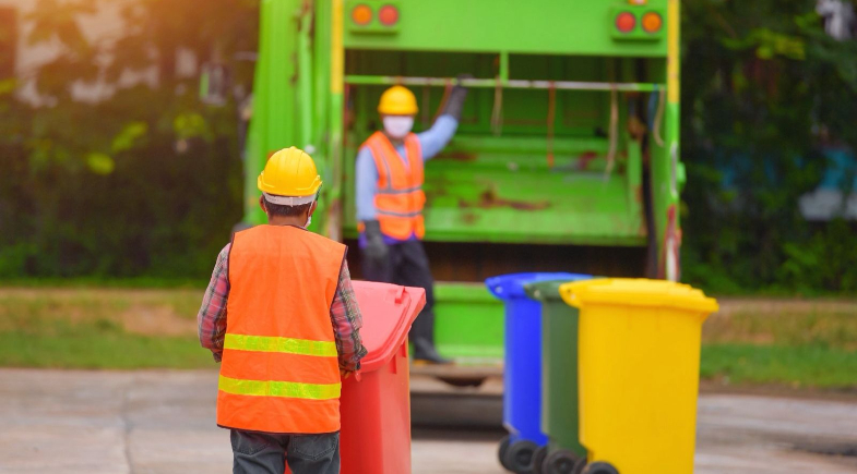 Prefeitura de Cristino Castro divulga horários da coleta de lixo no município