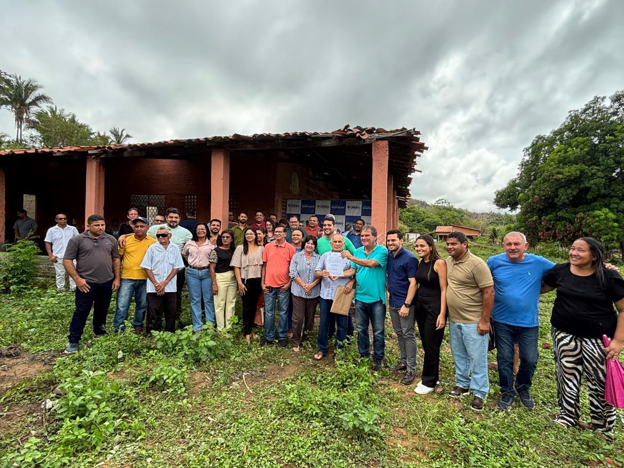 Prefeito de União assina ordem de serviço para obra de creche no povoado David Caldas - Imagem 1