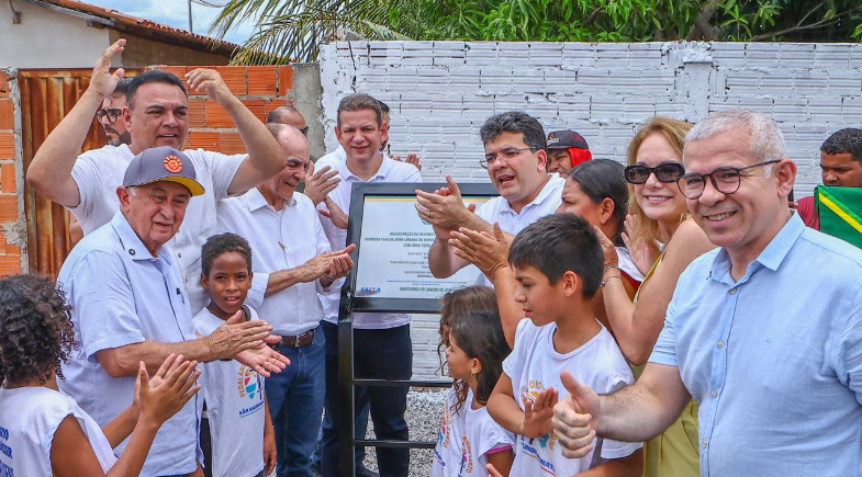 Governador Rafael Fonteles inaugura pavimentação asfáltica em São Raimundo Nonato