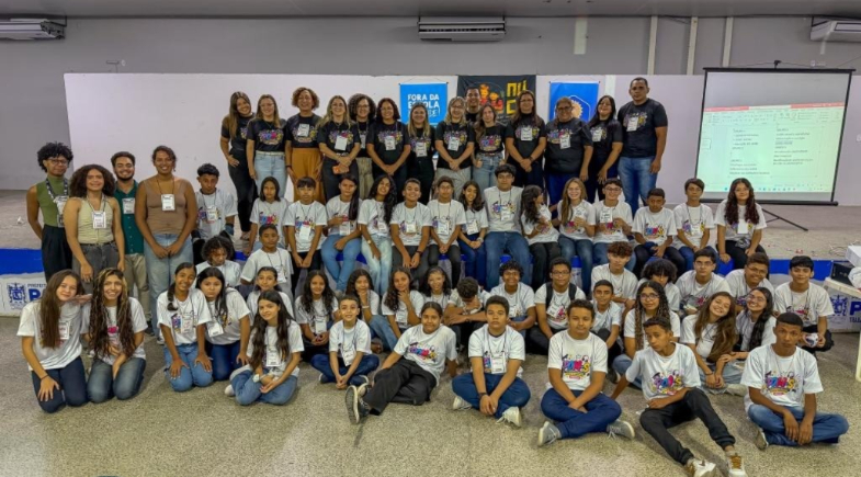 Parnaíba reúne adolescentes para discutir políticas públicas de saúde