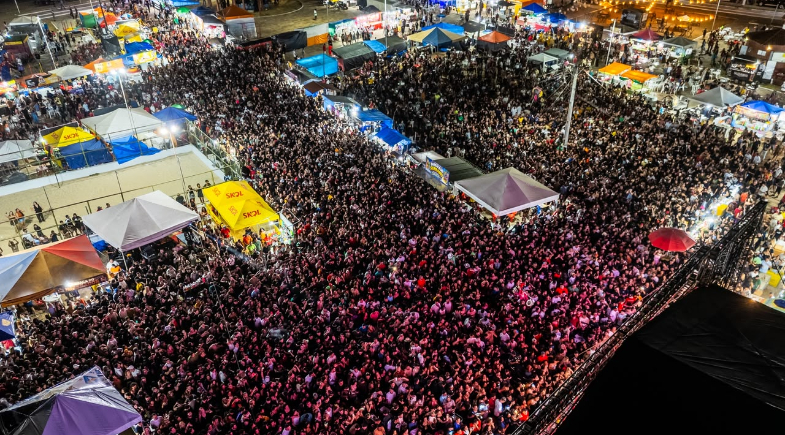 Festeja Piripiri reúne milhares de pessoas e movimenta a economia local
