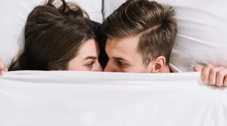 5 posições sexuais do Kama Sutra simples, mas muito prazerosas